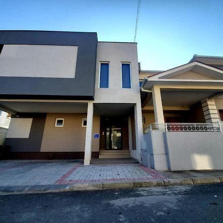 Vila Manuela Aparthotel Gevgelija Exterior photo