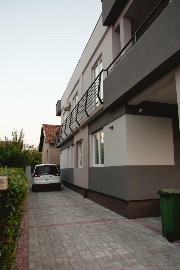 Vila Manuela Aparthotel Gevgelija Exterior photo