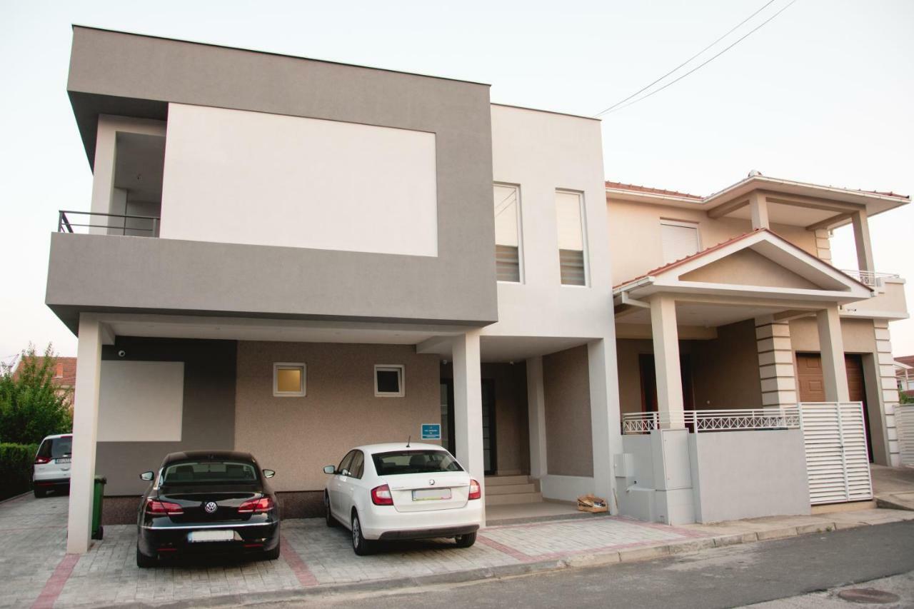 Vila Manuela Aparthotel Gevgelija Exterior photo