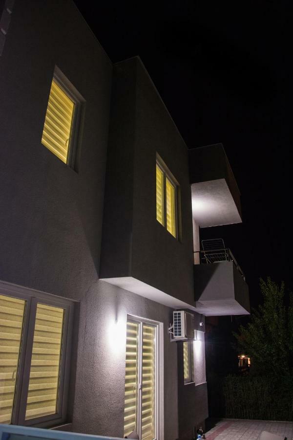 Vila Manuela Aparthotel Gevgelija Exterior photo